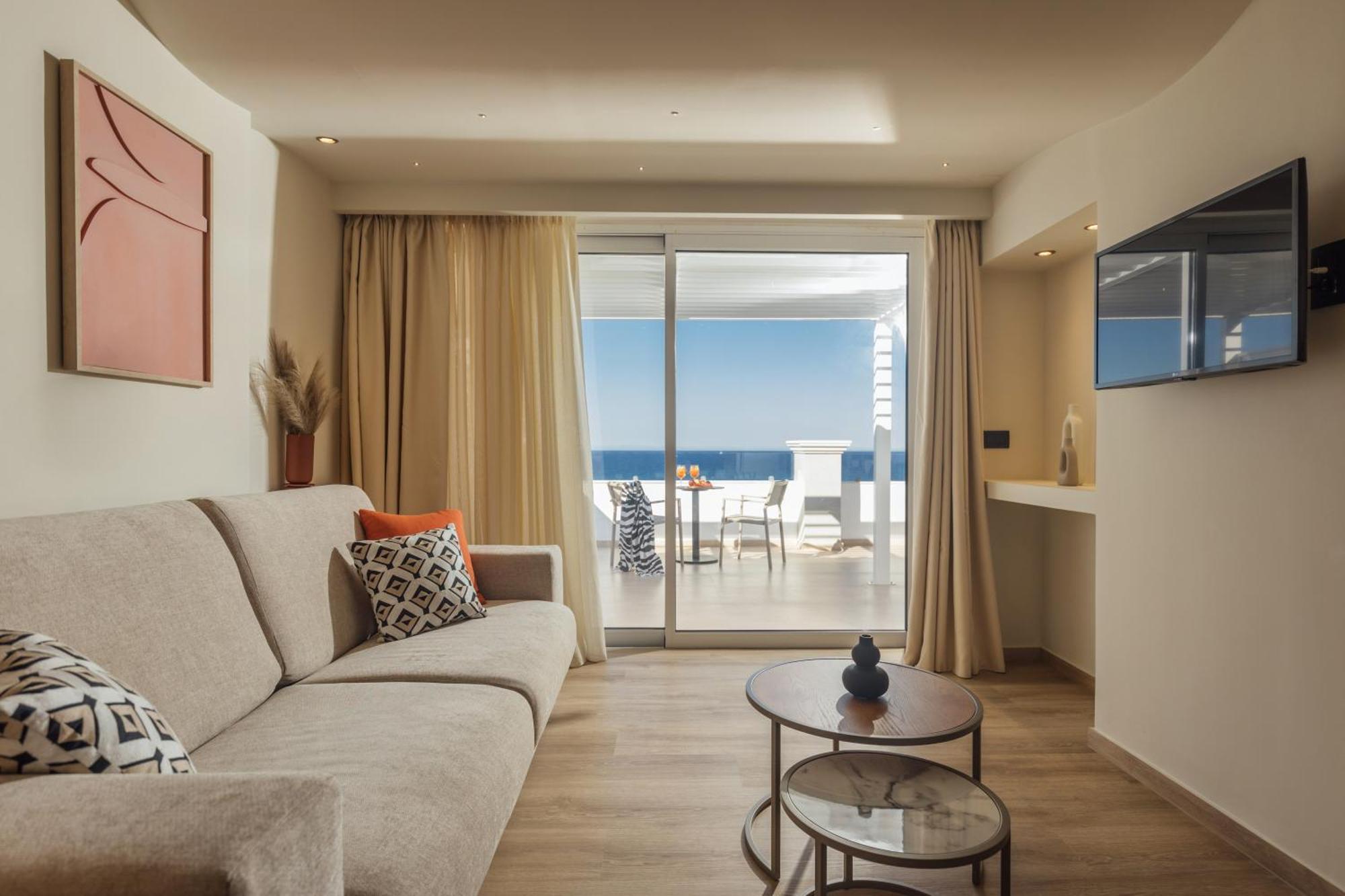 Alexandra Beach Resort & Spa 蒂锡利维 外观 照片