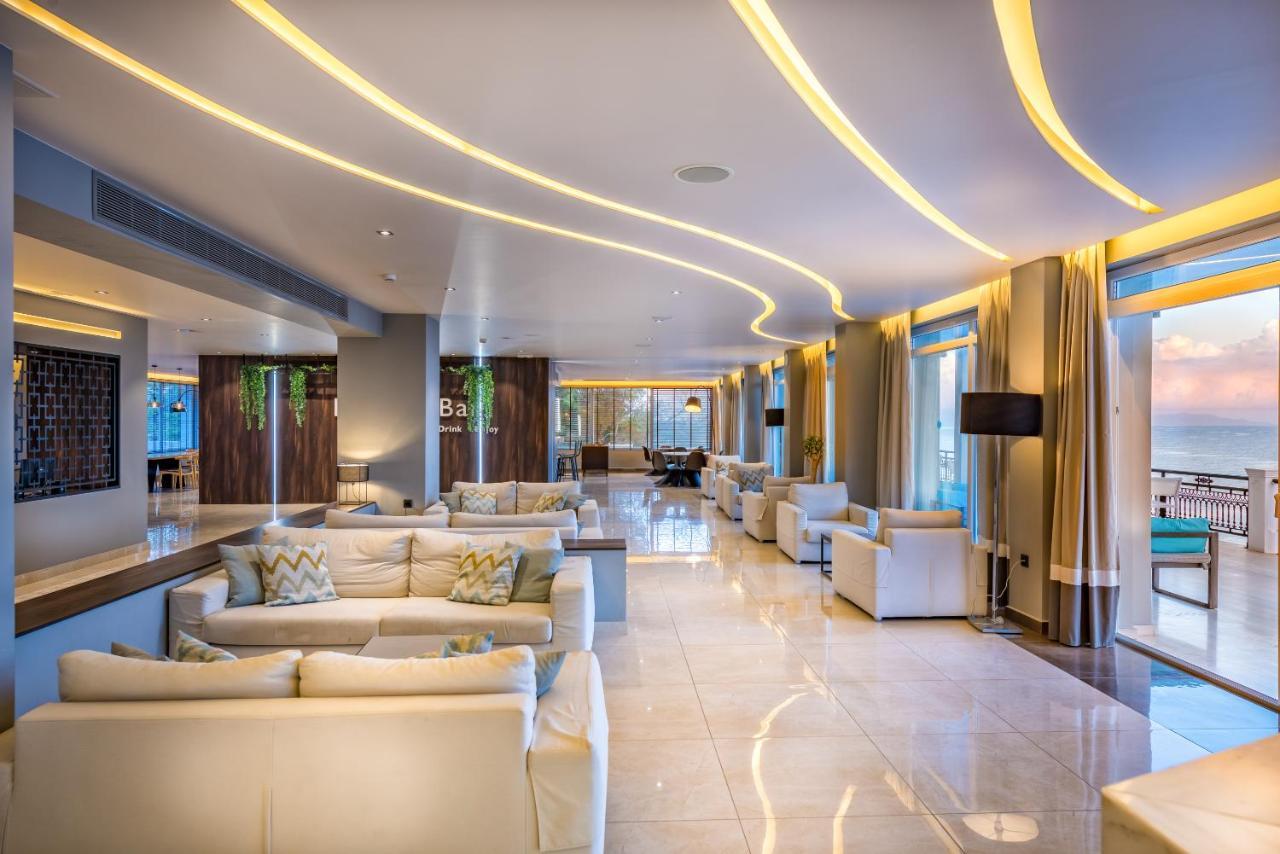 Alexandra Beach Resort & Spa 蒂锡利维 外观 照片