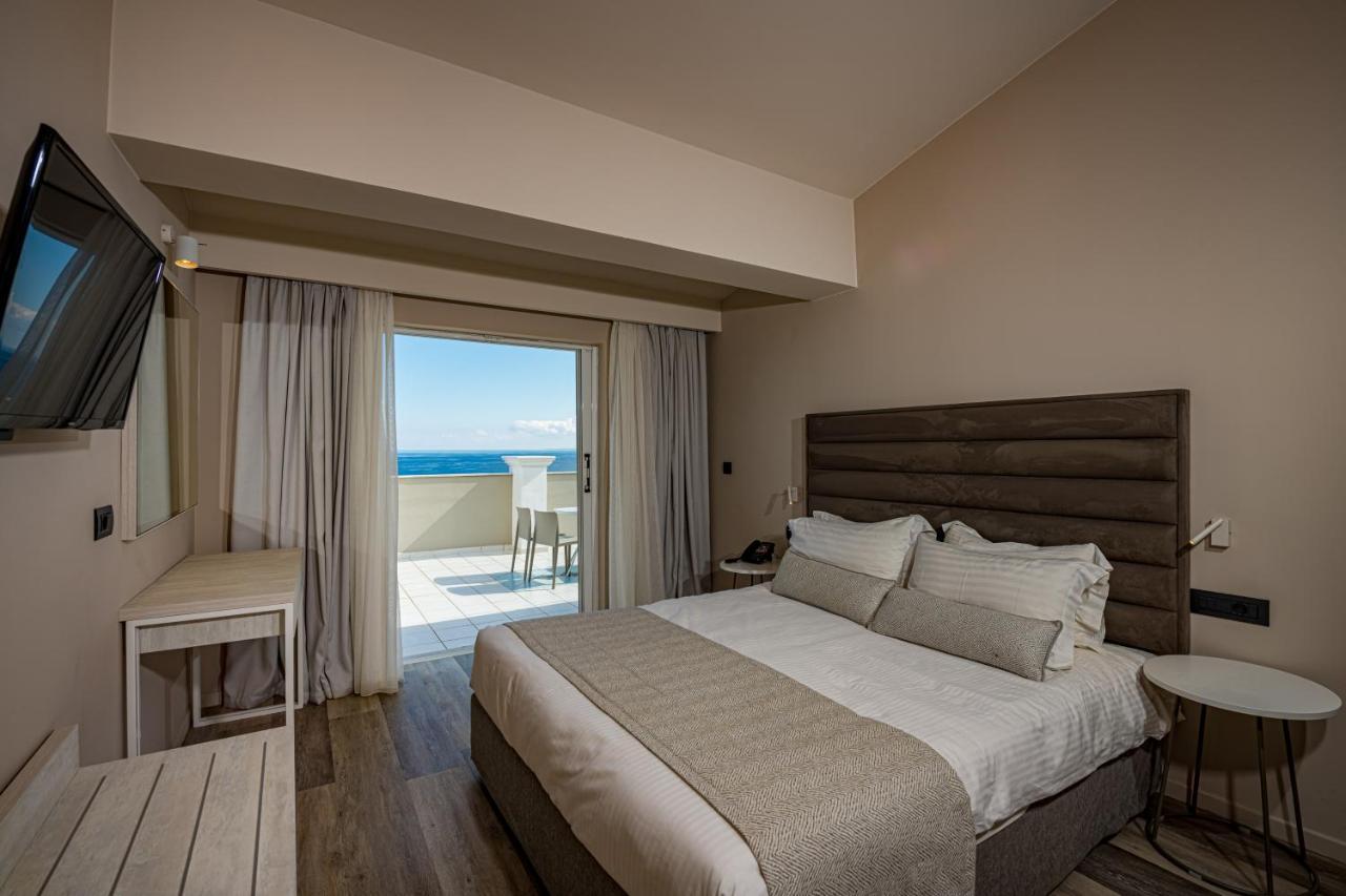 Alexandra Beach Resort & Spa 蒂锡利维 外观 照片
