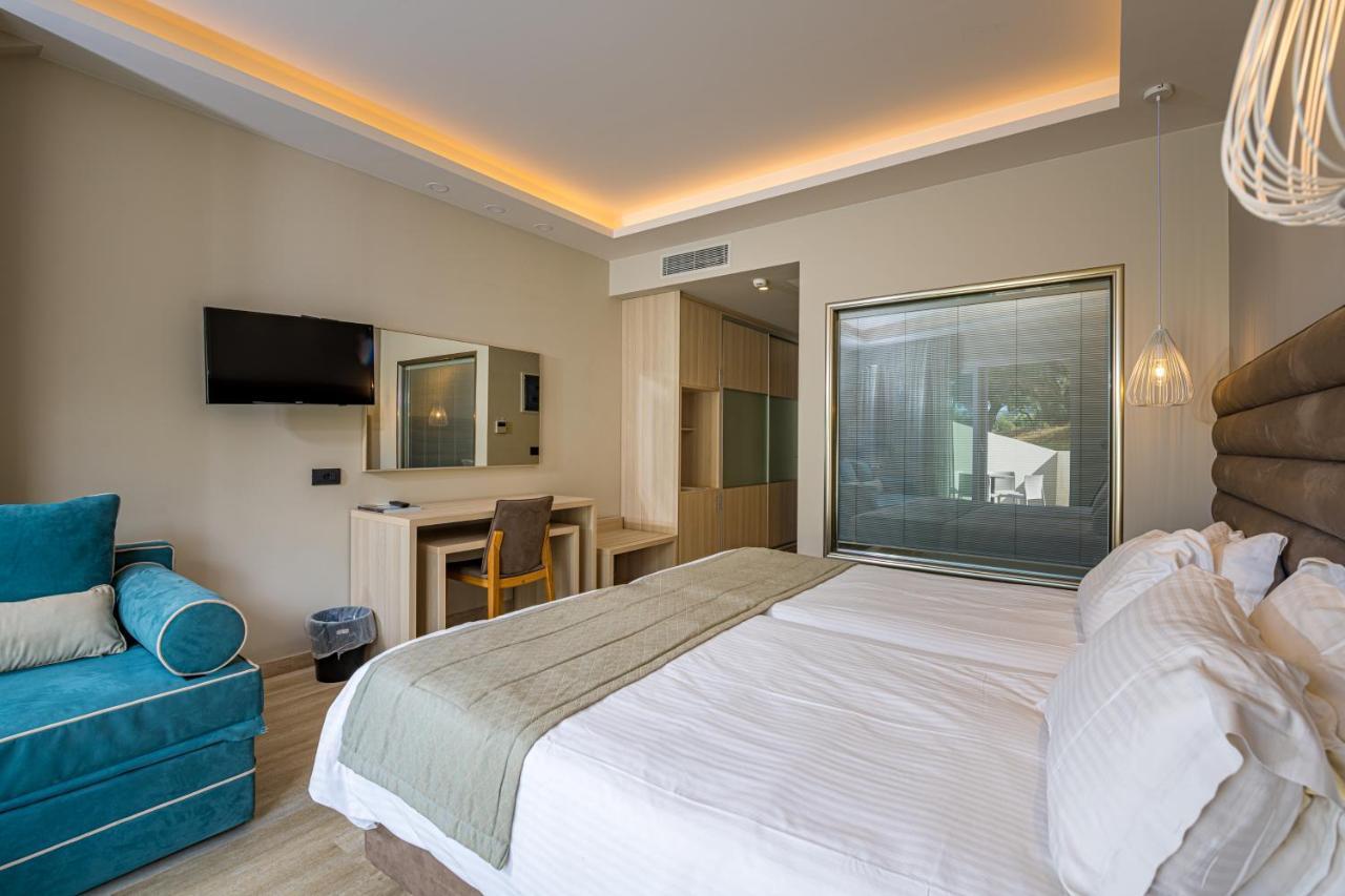 Alexandra Beach Resort & Spa 蒂锡利维 外观 照片